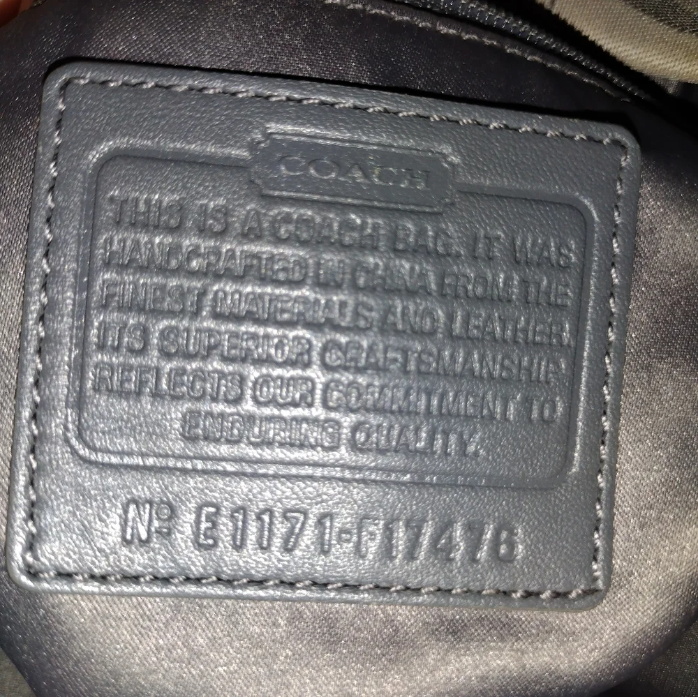 Coach Silver Gray Optic "C" Hobo Bag Shoulder Bag with Signature Monogram F17476 - Picture 3 of 14